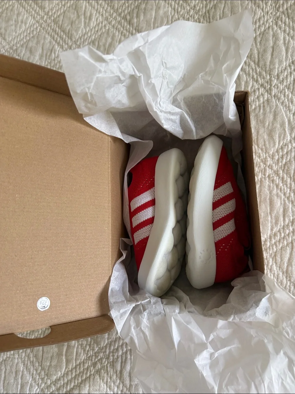 adidas bubble comfy UNISEX Kids Red Slip-On Athletic Shoes 10T